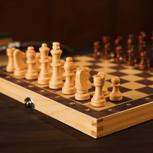 Gorgeous 15'' Wooden Folding Chess Set - Magnetic Functionality